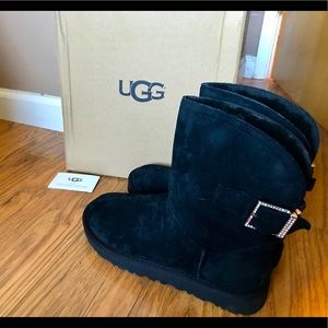 Brand New UGG black with buckle boots size 7
